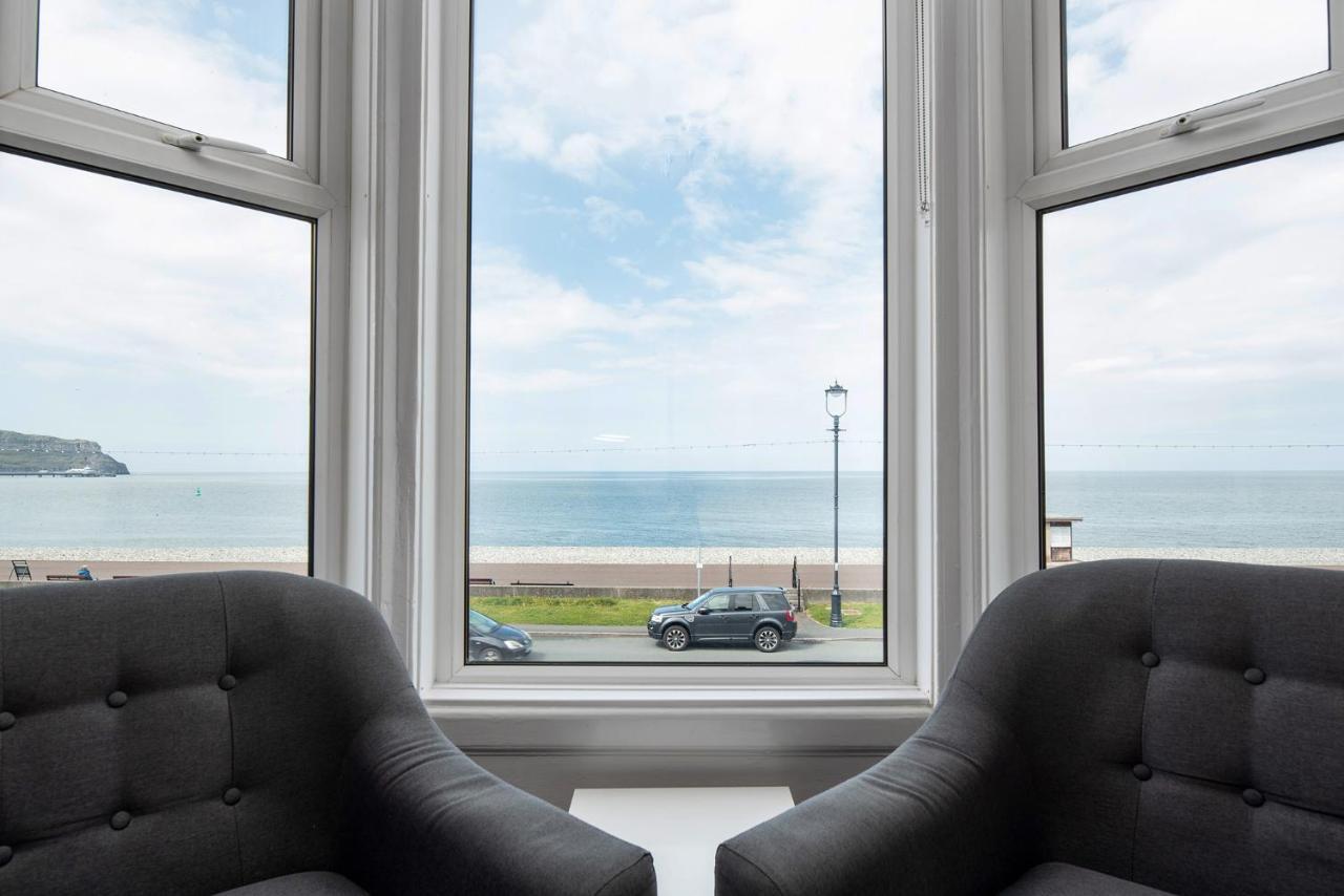 Pebble House Acomodação com café da manhã Llandudno Exterior foto